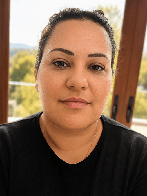 Dina, Host Manager at Plokamos House