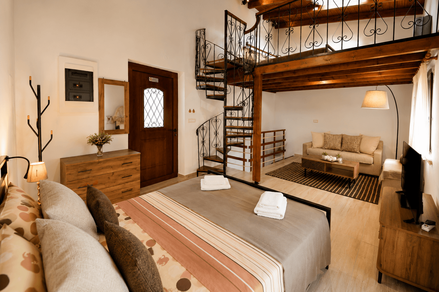 Alexander Maisonette interior
